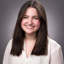 AlumniNews-graduation-AllisonTanzola-web-7 Allison Tanzola